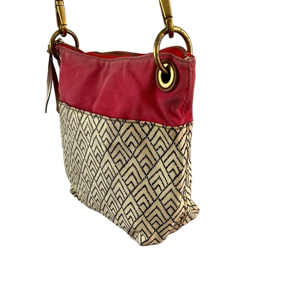 Fossil Boho Mixed Print Canvas Crossbody Purse with Leather Accents - Picture 4 of 9